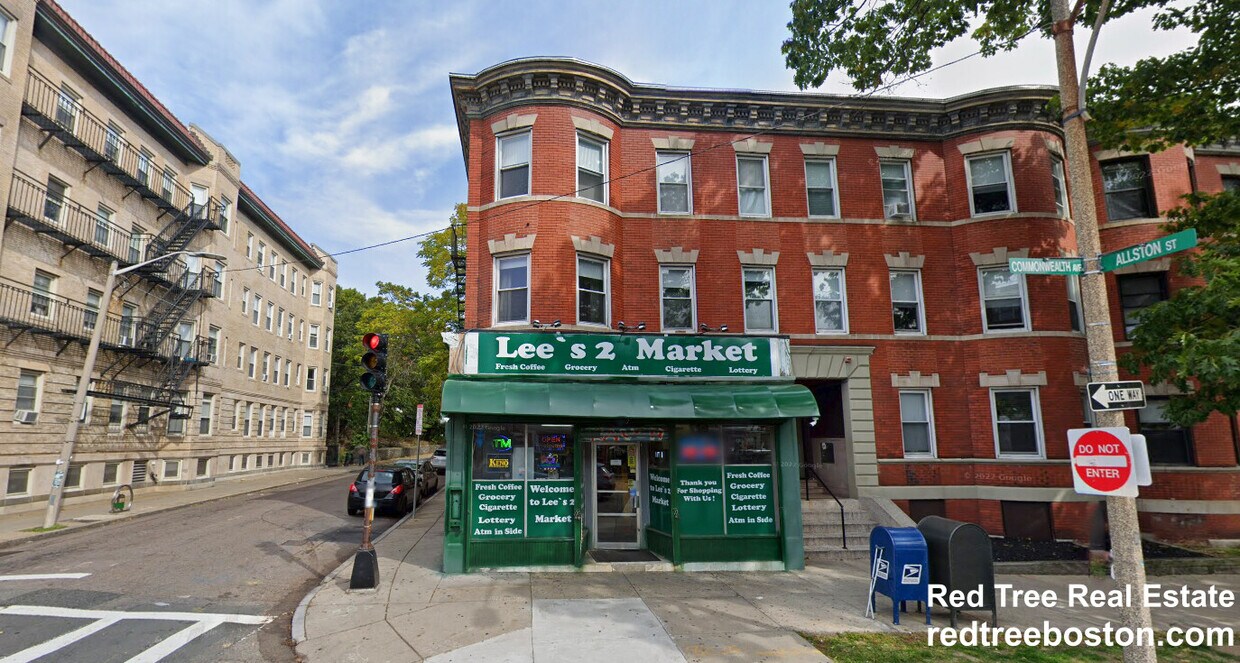 Foto del edificio - 1381 Commonwealth Ave