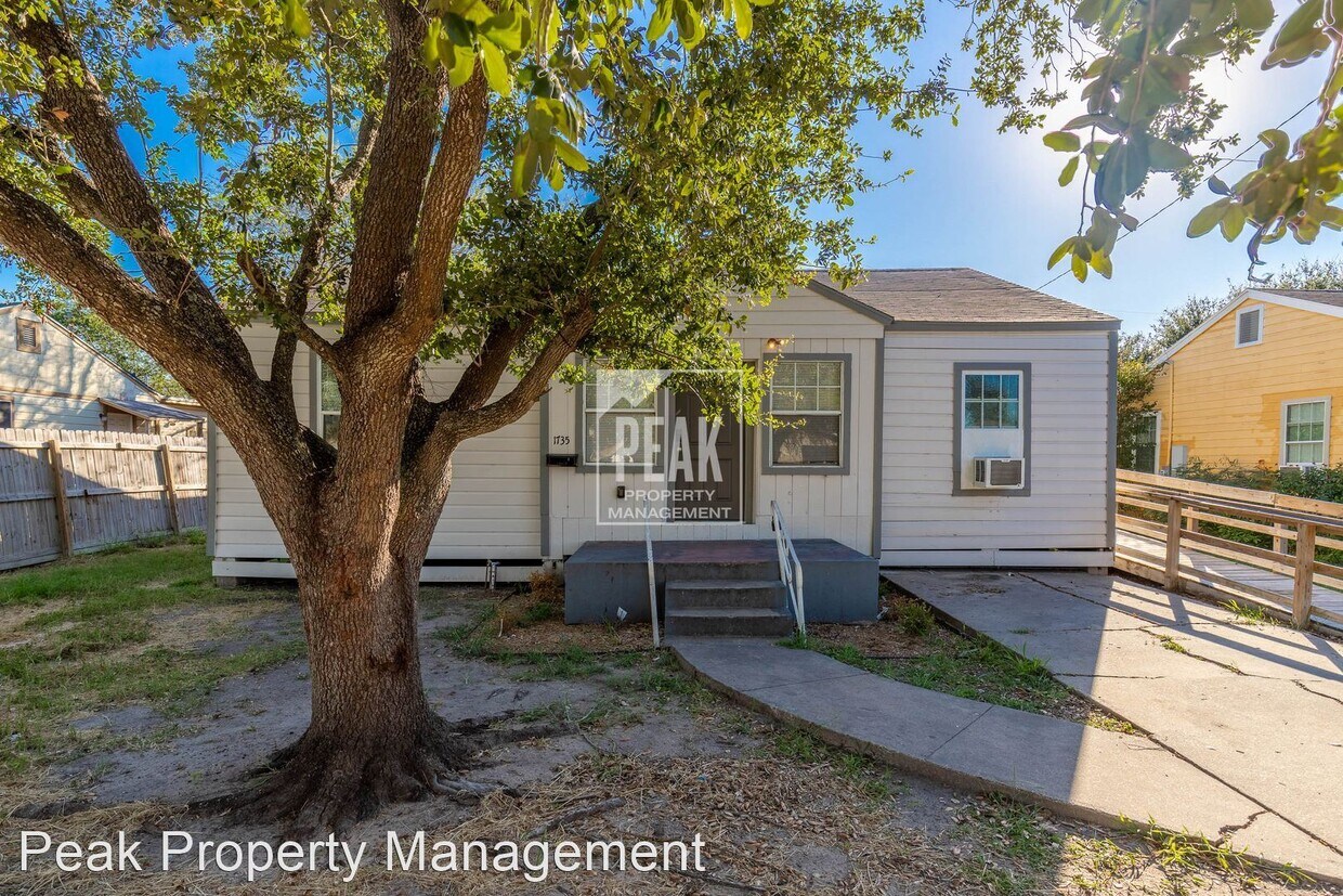 Primary Photo - 3 br, 1 bath House - 1735 Arlington Dr
