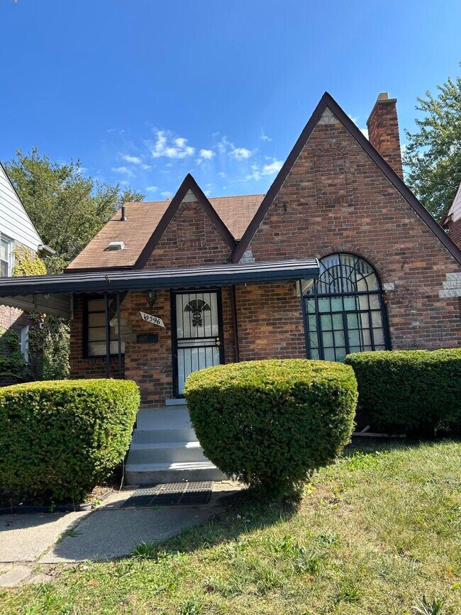 Building Photo - 10596 Somerset Ave