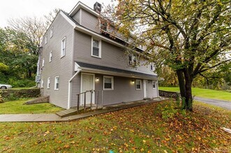 Building Photo - 770 Old Rte 22