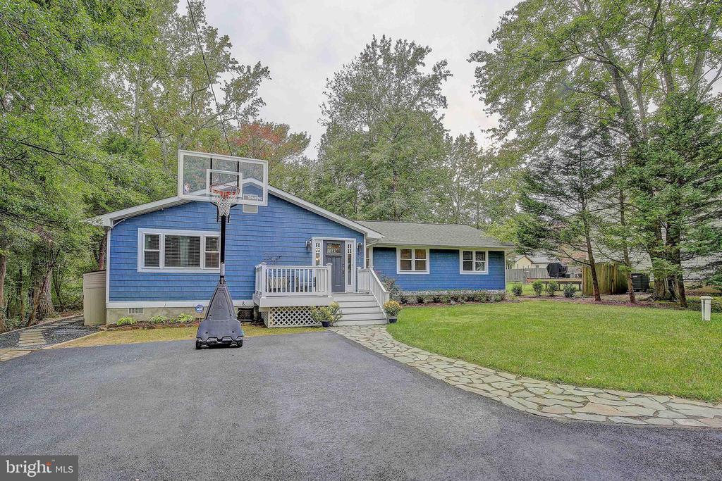 Primary Photo - 3585 Loch Haven Dr