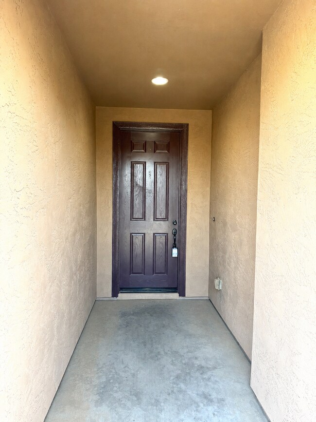 Foto del edificio - Beautiful 4BR/3BA single-story home in Harvest Queen Creek! Built in 2021 with 2,306 SF, den, che...