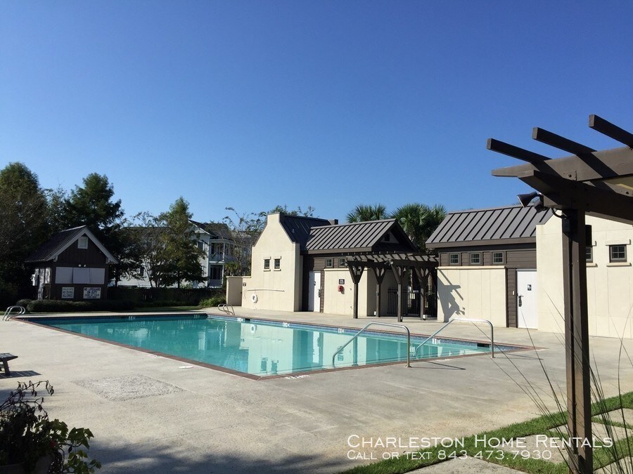 Foto principal - 1704 Paradise Lake Dr