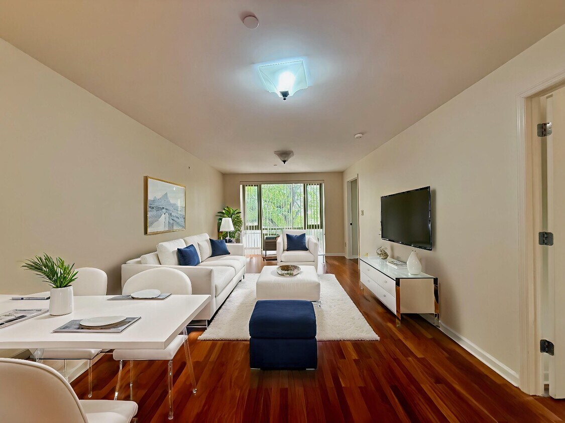 Foto principal - 62-48 60th Pl