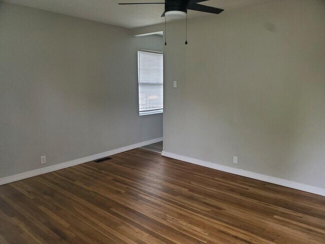 Foto del edificio - 2219 Pershing St