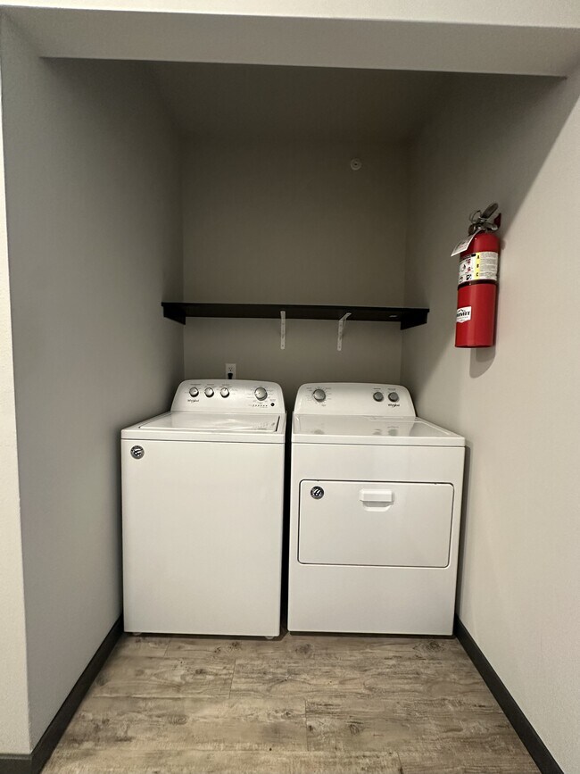 Foto del edificio - 950 Commercial St