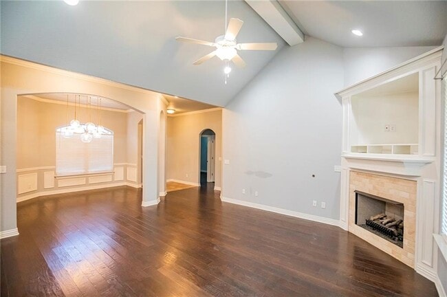 Building Photo - 3103 SW Silverbark Rd