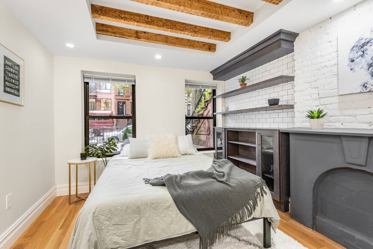 Foto principal - 750 Hancock St