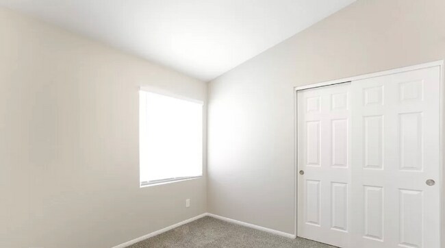 Building Photo - 8475 Green Mesa Ct