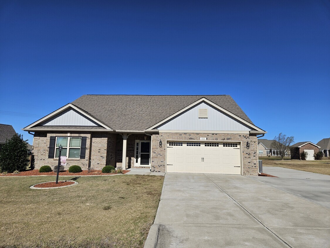 Foto principal - 112 Mergini Dr