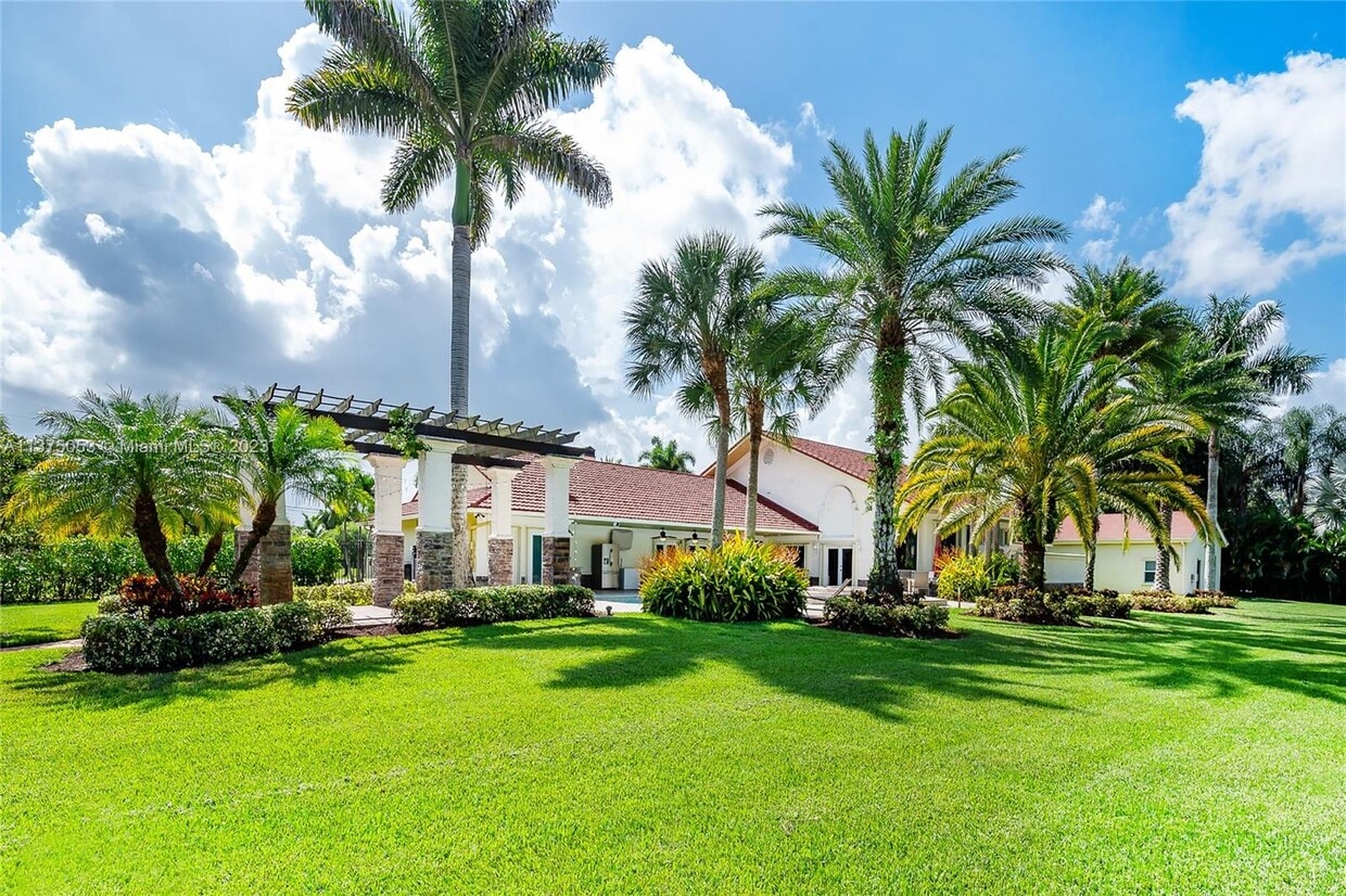 6411 SW 183rd Way, Southwest Ranches, FL 33331 House Rental in