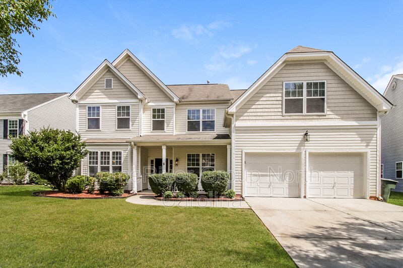 Primary Photo - 5 Boxelder Ct