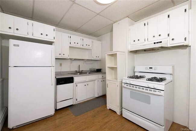 Building Photo - 89 Union St