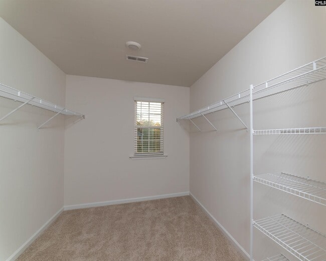 Building Photo - 204 Dunham Rd