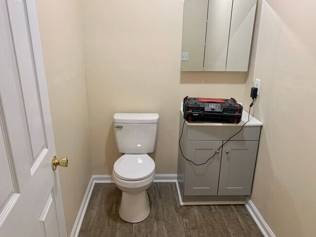 Foto del edificio - 1069 Flint Hill St