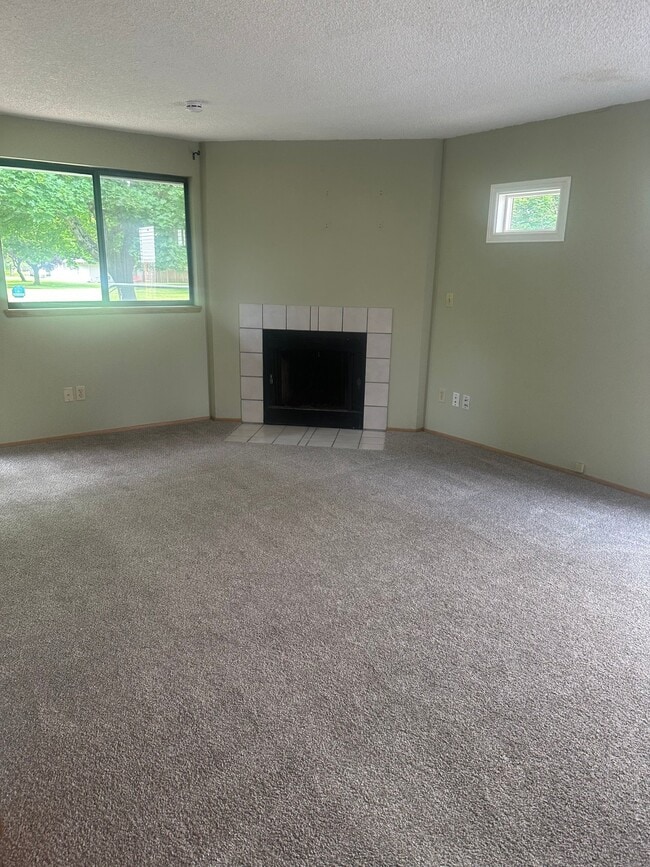 Building Photo - 2816 Caples Ave