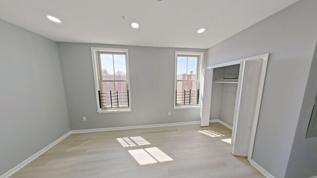 Foto del edificio - 1831 W Diamond St