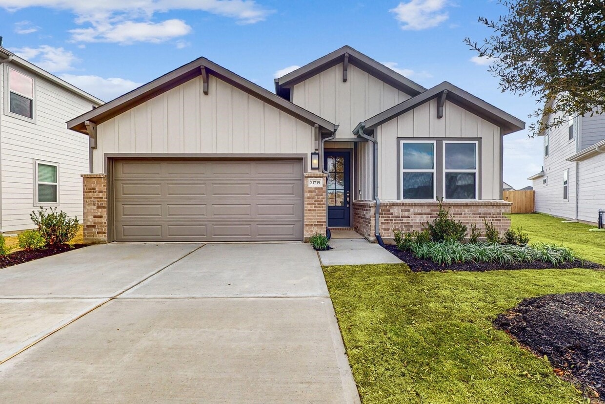 Primary Photo - 21719 Indigo Harvest Ln