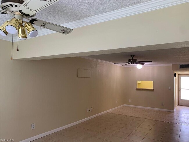 Foto del edificio - 1580 Pine Valley Dr