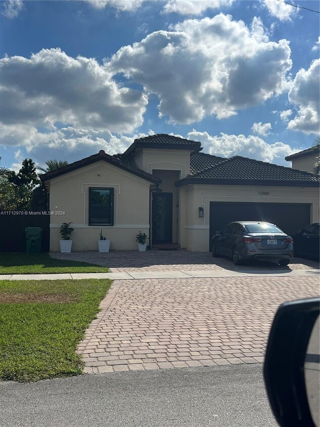 Foto principal - 12960 SW 280th St