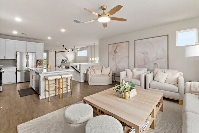 Foto del edificio - Former Model Home Available For Rent!