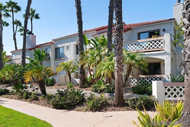 Building Photo - 9489 Fairgrove Ln