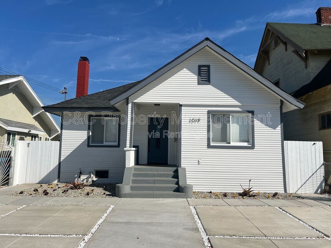 Photo - 1519 West 22nd Place