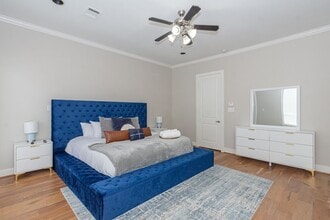 Building Photo - 1205 Detering St