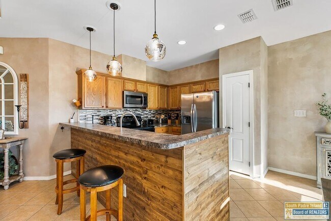 Foto del edificio - 12 Augusta Ct