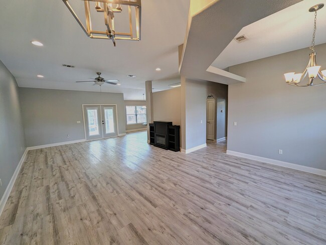 Foto del edificio - 2762 Lakes Edge Ln