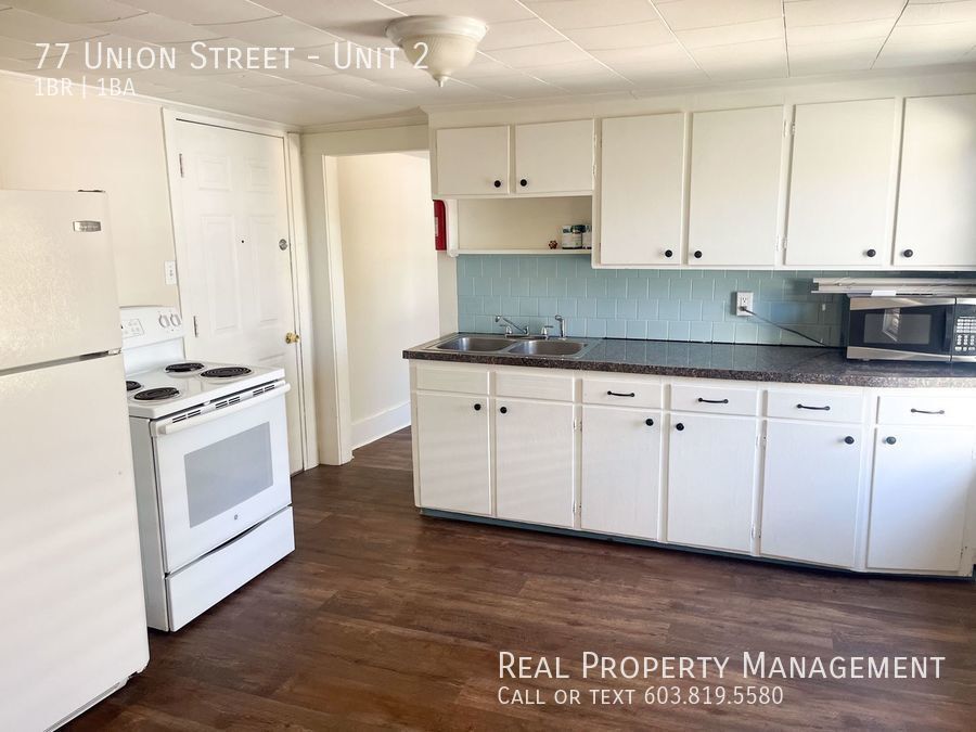 Primary Photo - One bedroom in downtown Somersworth!