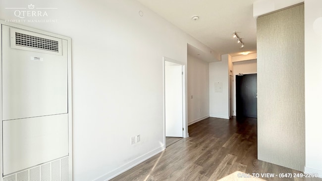 Building Photo - 60 Honeycrisp Cres