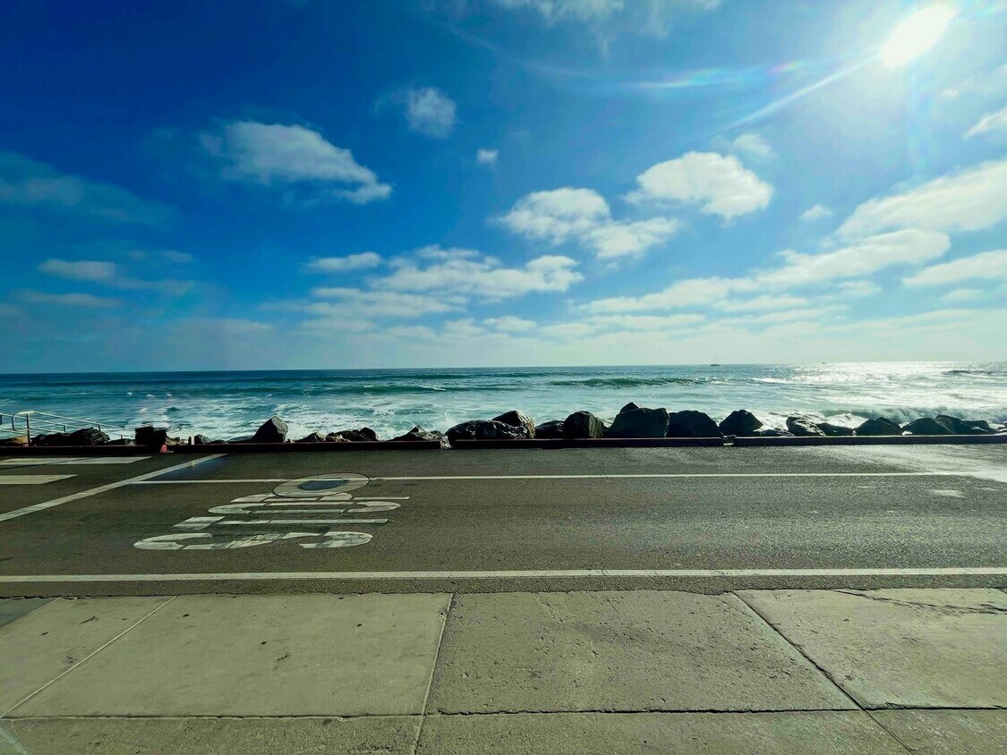 Foto principal - Single-level ADU on the beach - ALL UTILIT...