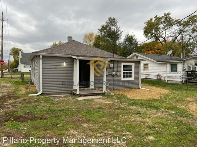 Building Photo - 2 br, 1.5 bath House - 3255 S Lockburn St.
