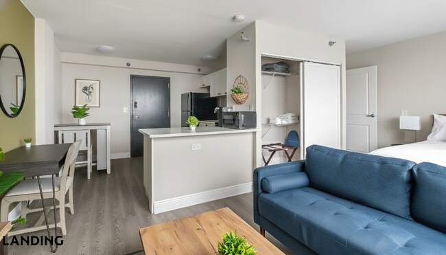 Building Photo - 305 Dr. M.L.K. Jr St S