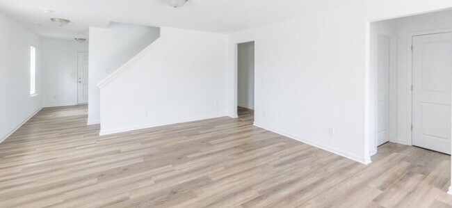 Foto del edificio - 1111 Cobra Dr