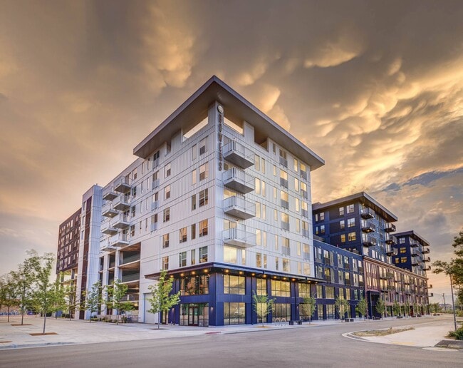 Building Photo - Bowers