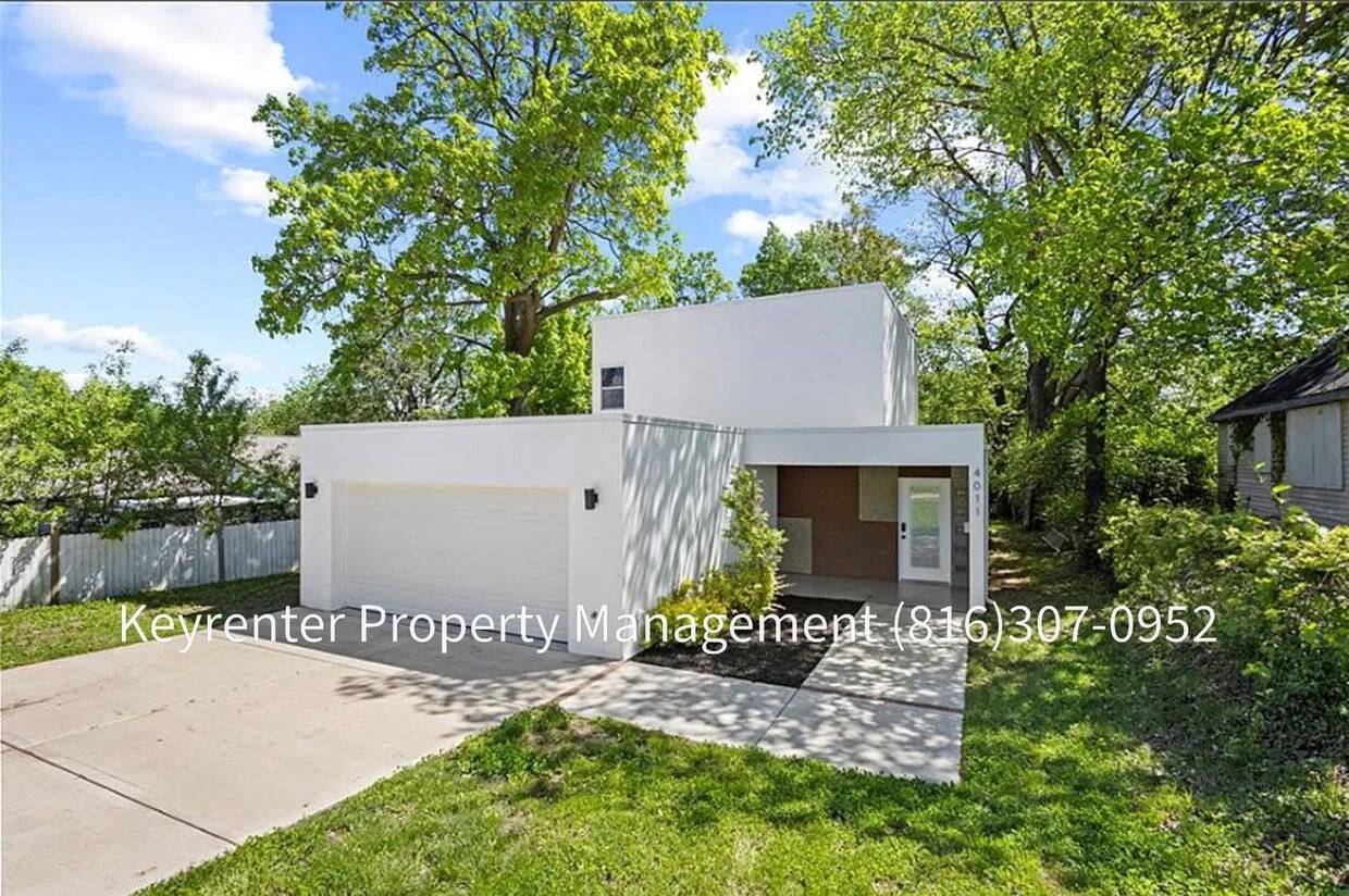 Primary Photo - 3 Bed 2.5 Bath