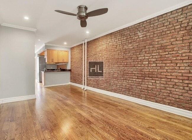 Building Photo - East 10th Street