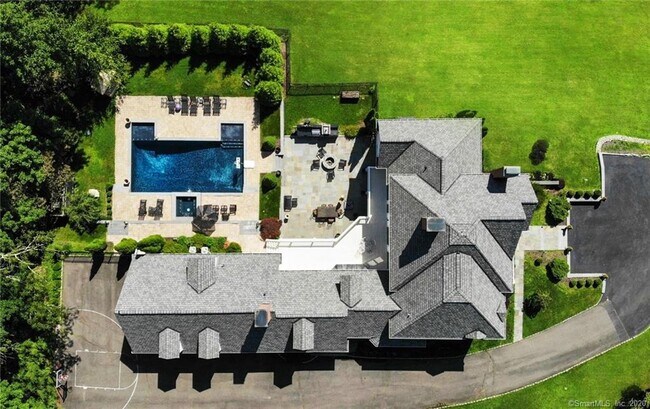 Building Photo - 3 Kendra Ct