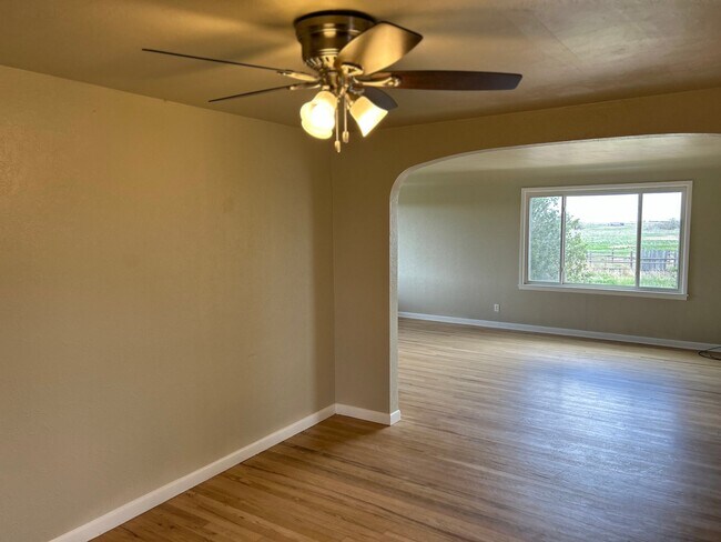 Foto del edificio - 51233 Co Rd 57