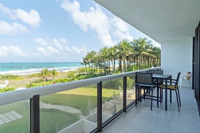 Foto del edificio - 9455 Collins Ave