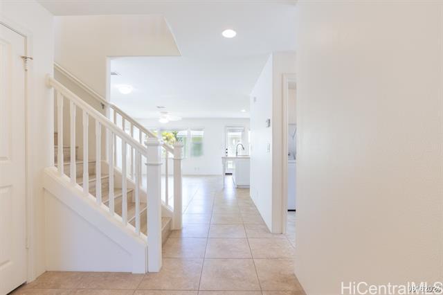 Building Photo - 91 -1338-1338 Kaileolea Dr