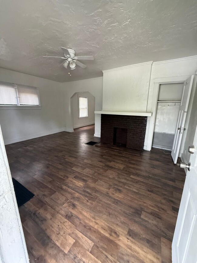 Foto del edificio - Cozy 2BR, 2BA Home for Rent!