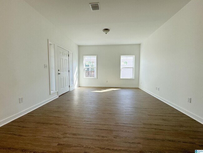 Foto del edificio - 2121 Berkley Ave
