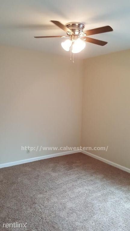 Foto del edificio - 375 S 4th St