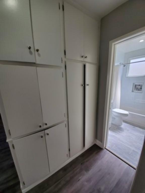 Building Photo - 2 bedroom in West Hollywood CA 90046