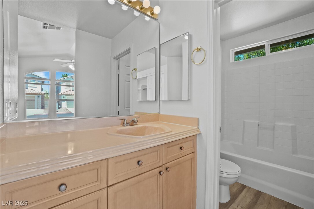 Foto principal - 8473 Birthstone Ave