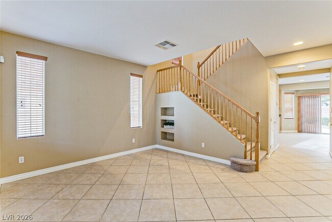 Foto del edificio - 10737 Drake Ridge Ave