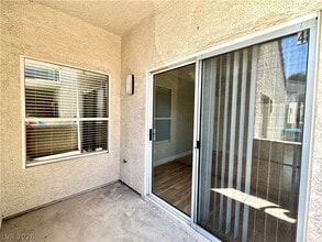 Building Photo - 6250 W Flamingo Rd